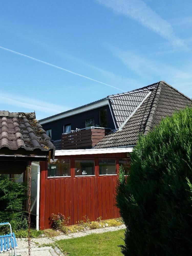Haus Lily Nr.02 Bis Zu 6 Personen Davon Max. 2 Kinder บือซุม ภายนอก รูปภาพ