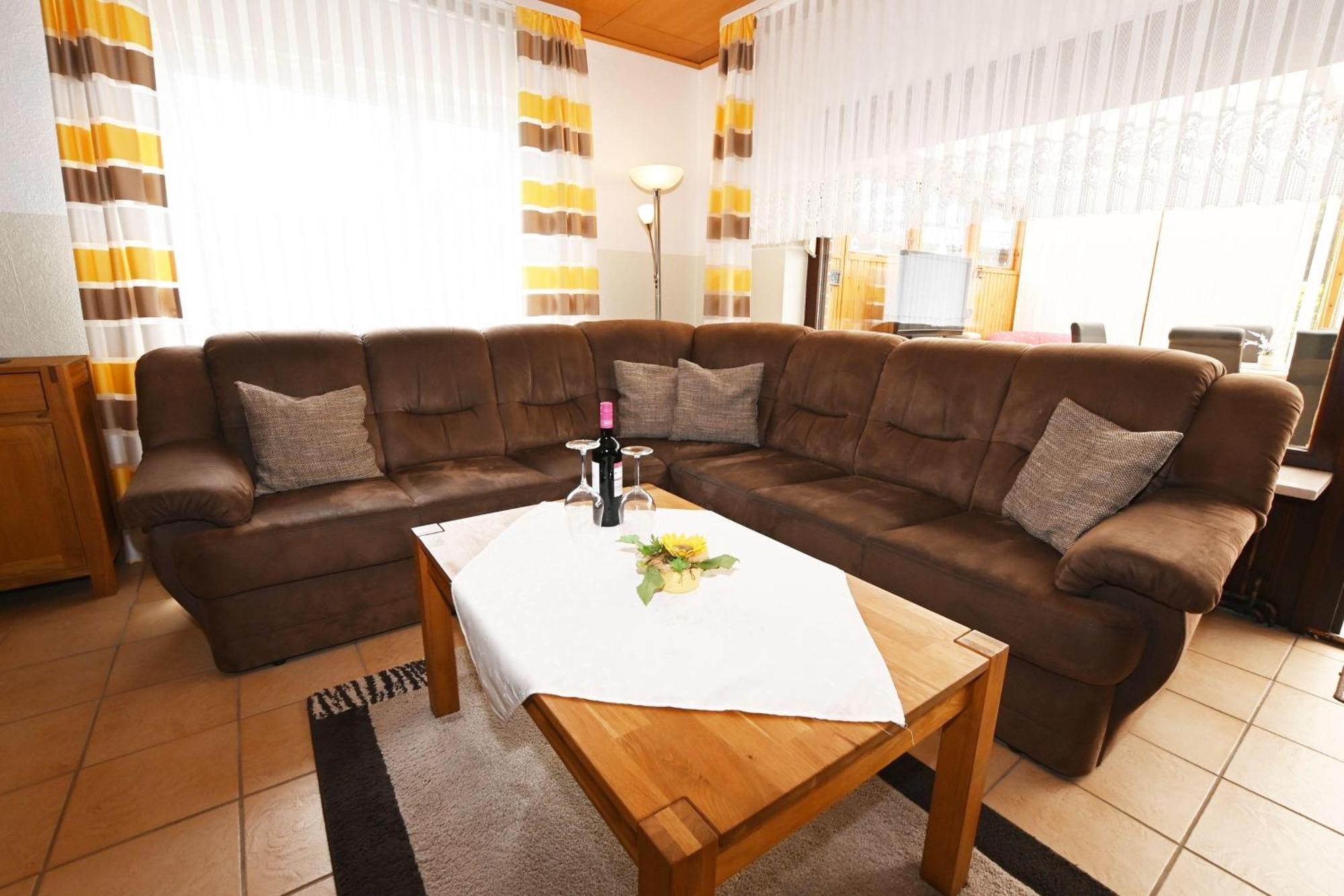 Haus Lily Nr.02 Bis Zu 6 Personen Davon Max. 2 Kinder บือซุม ภายนอก รูปภาพ