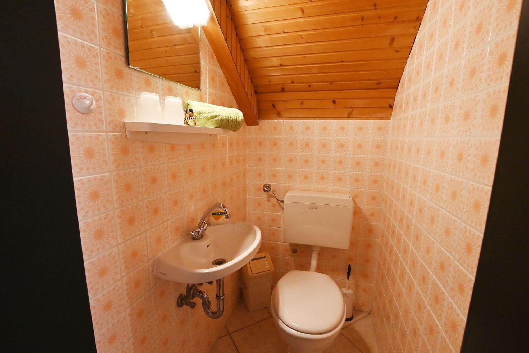 Haus Lily Nr.02 Bis Zu 6 Personen Davon Max. 2 Kinder บือซุม ภายนอก รูปภาพ