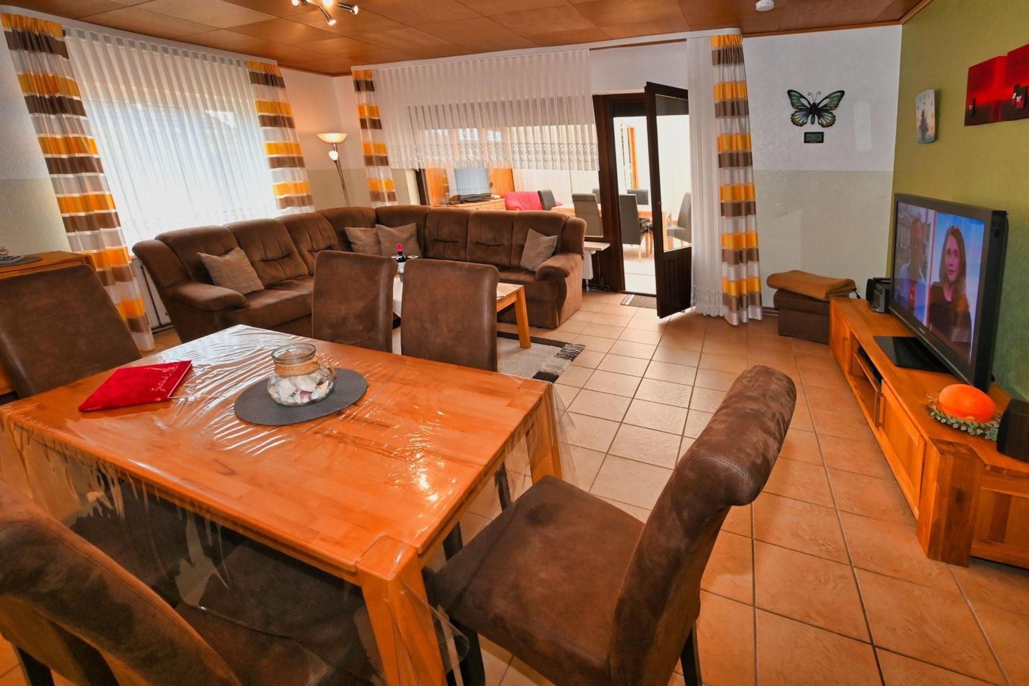 Haus Lily Nr.02 Bis Zu 6 Personen Davon Max. 2 Kinder บือซุม ภายนอก รูปภาพ